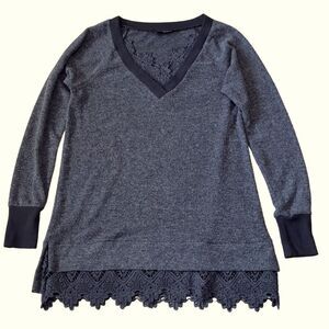 Suzanne Betro Gray Long Sleeve Top Size SMALL